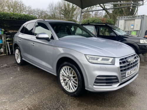 Audi Q5  2.0 TFSI S line 