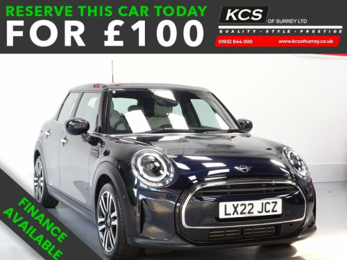 MINI Hatch  1.5 COOPER EXCLUSIVE 5d 134 BHP