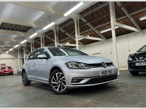 Volkswagen Golf  1.6 TDI Match Euro 6 (s/s) 5dr