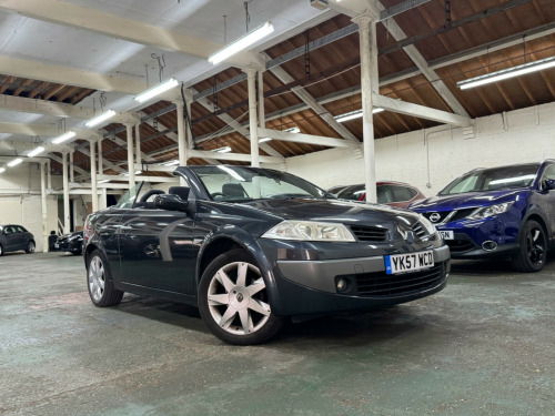 Renault Megane  1.6 VVT Dynamique 2dr