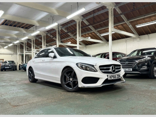 Mercedes-Benz C-Class  2.1 C220d AMG Line (Premium) 7G-Tronic+ Euro 6 (s/s) 4dr