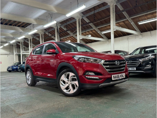 Hyundai Tucson  2.0 CRDi Premium 4WD Euro 6 5dr