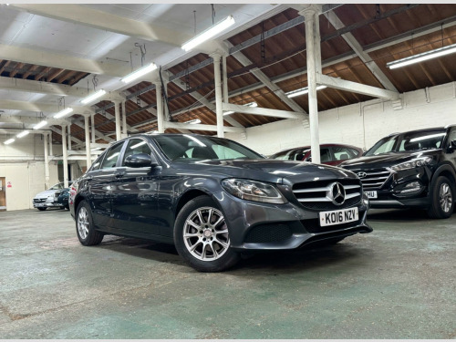 Mercedes-Benz C-Class C200 2.0 C200 SE 7G-Tronic+ Euro 6 (s/s) 4dr
