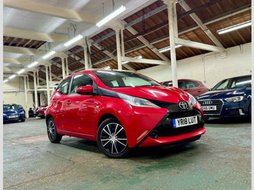 Toyota AYGO  1.0 VVT-i x-play Euro 6 5dr