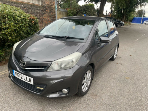 Toyota Yaris  1.33 Dual VVT-i TR Euro 5 5dr