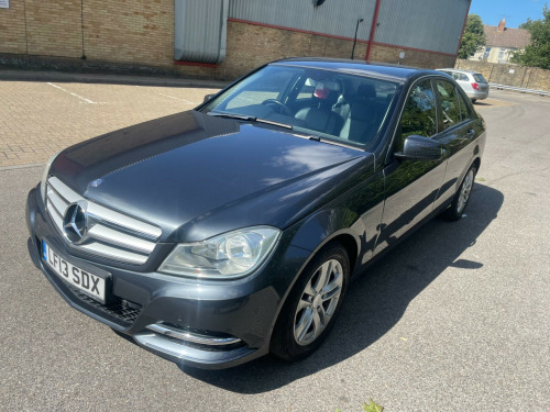 Mercedes-Benz C-Class C220 2.1 C220 CDI BlueEfficiency Executive SE G-Tronic+ Euro 5 (s/s) 4dr