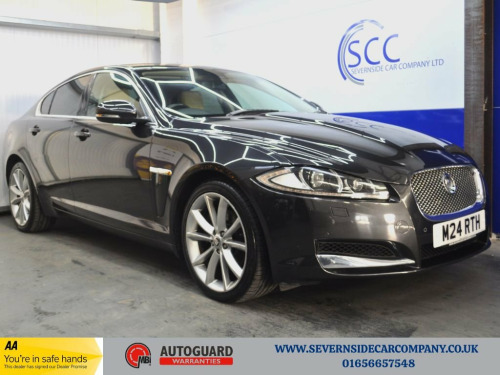 Jaguar XF  2.2d Luxury Saloon 4dr Diesel Auto Euro 5 (s/s) (1