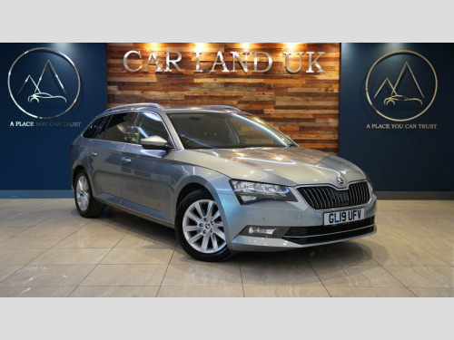 Skoda Superb  2.0 TDI SE Estate 5dr Diesel DSG Euro 6 (s/s) (150