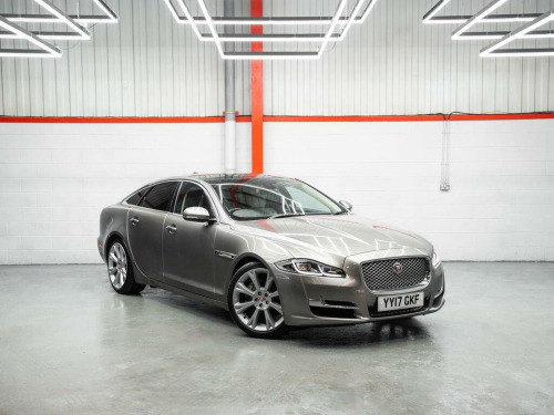 Jaguar XJ  3.0d V6 Portfolio Auto Euro 6 (s/s) 4dr 