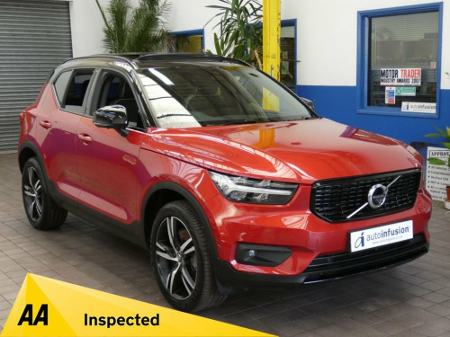 Volvo XC40  1.5 RECHARGE T5 R-DESIGN 5d 258 BHP STUNNING EXAMP