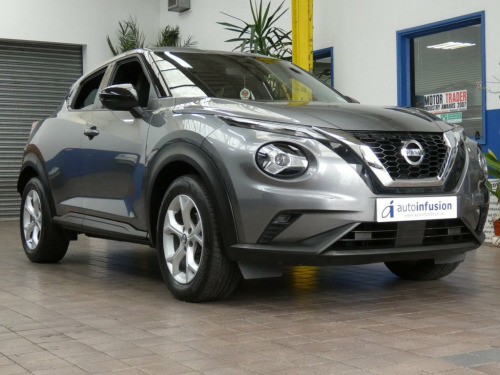 Nissan Juke  1.0 DIG-T N-Connecta SUV 5dr Petrol Manual Euro 6 