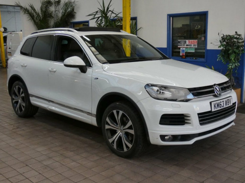 Volkswagen Touareg  3.0 TDI V6 BlueMotion Tech R-Line SUV 5dr Diesel T