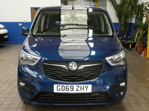 Vauxhall Combo  1.5 Turbo D BlueInjection Energy XL MPV 5dr Diesel