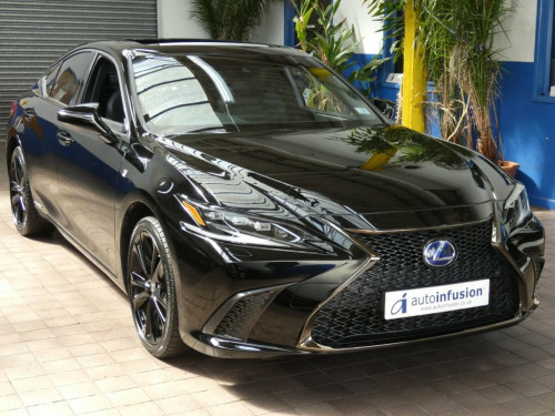 Lexus ES  2.5 300h F Sport Saloon 4dr Petrol Hybrid E-CVT Eu