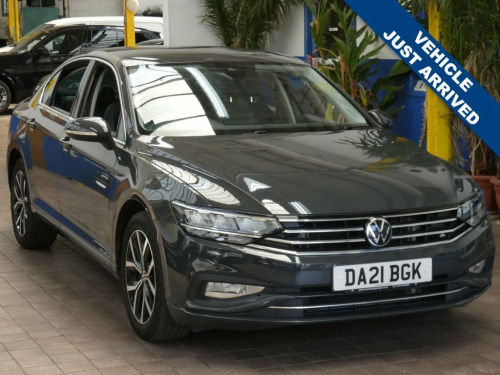 Volkswagen Passat  1.5 TSI EVO SEL Saloon 4dr Petrol DSG Euro 6 (s/s)