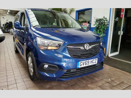 Vauxhall Combo  1.2 Turbo GPF Energy XL MPV 5dr Petrol Manual Euro
