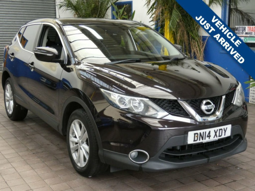 Nissan Qashqai  1.5 dCi Acenta Premium SUV 5dr Diesel Manual 2WD E