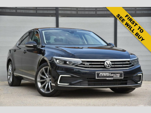 Volkswagen Passat  1.4 TSI 13kWh GTE Advance Saloon 4dr Petrol Plug-i