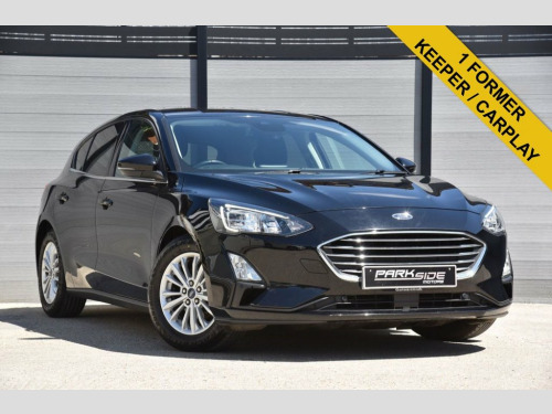 Ford Focus  1.0T EcoBoost Titanium Hatchback 5dr Petrol Manual