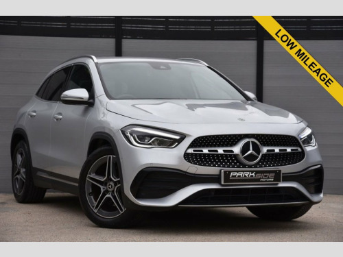 Mercedes-Benz GLA-Class GLA200 1.3 GLA200 AMG Line (Executive) SUV 5dr Petrol 7G-