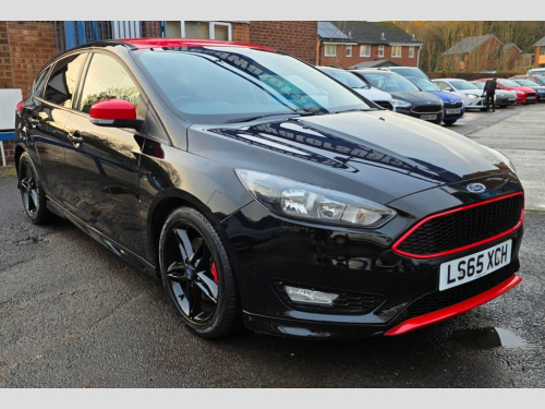 Ford Focus  1.5T EcoBoost Zetec S Black Edition Hatchback 5dr  