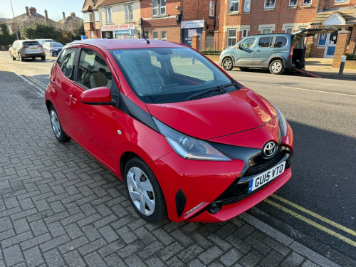 Toyota AYGO  1.0 VVT-i x-play Euro 5 5dr Euro 5