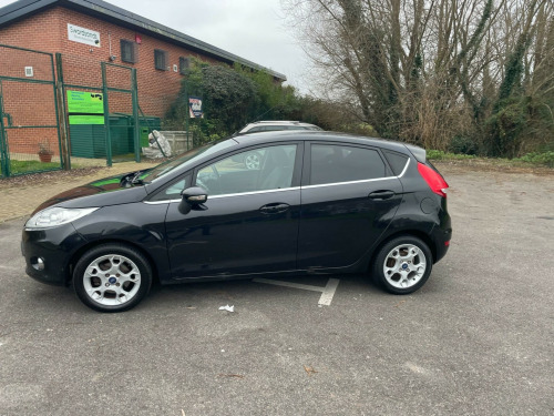 Ford Fiesta  1.25 Zetec 5dr