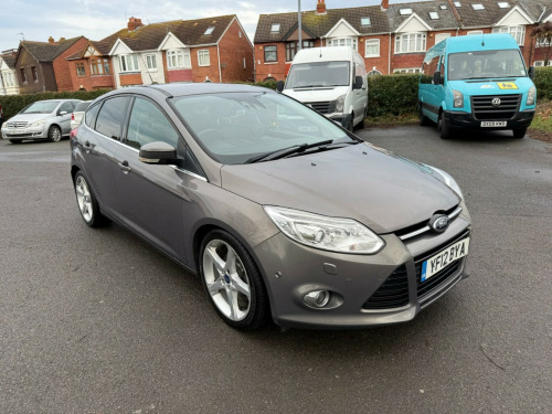 Ford Focus  2.0 TDCi Titanium X Powershift Euro 5 5dr