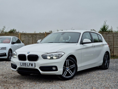 BMW 1 Series  1.5 118i Sport Hatchback 5dr Petrol Manual Euro 6 