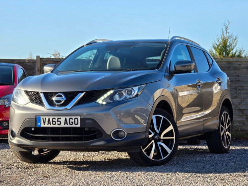 Nissan Qashqai  1.6 DIG-T Tekna SUV 5dr Petrol Manual 2WD Euro 6 (