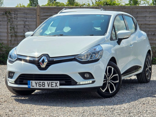 Renault Clio  0.9 TCe Play Hatchback 5dr Petrol Manual Euro 6 (s