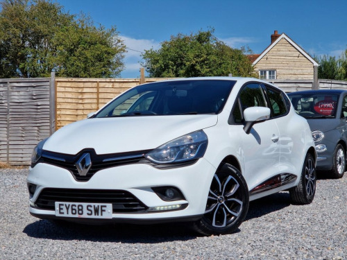 Renault Clio  0.9 TCe Play Hatchback 5dr Petrol Manual Euro 6 (s