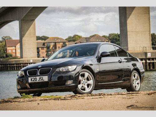 BMW 3 Series  2.0 320i 170 SE 2d E92 Coupe Black