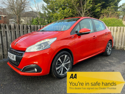 Peugeot 208  1.2 PureTech XS White Euro 6 5dr 