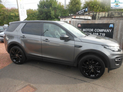 Land Rover Discovery Sport  2.0 TD4 HSE Black *PANORAMIC ROOF * BLACK EDITION * MOT APRIL 2025 * FINANC