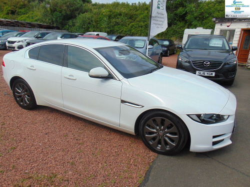 Jaguar XE  2.0 d Prestige * MOT MAY 2026 * FINANCE AVAILABLE * FREE 6 MONTHS WARRANTY 
