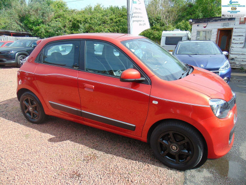 Renault Twingo  1.0 Dynamique SCe 70 Stop & Start * ONLY 22195 MILES ON THE CLOCK * LEZ COM