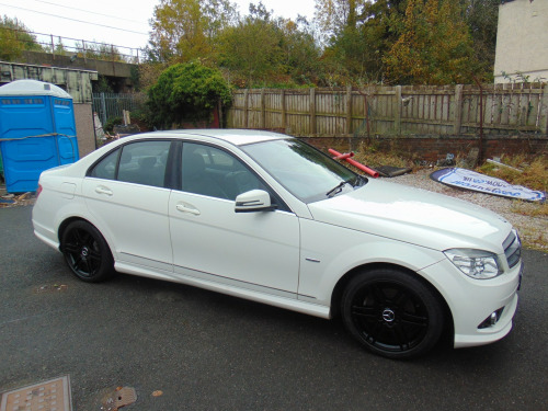 Mercedes-Benz C-Class C180 1.8 C180 BlueEfficiency Sport * MOT SEPTEMBER 2026 * 10 SERVICE STAMPS * LE