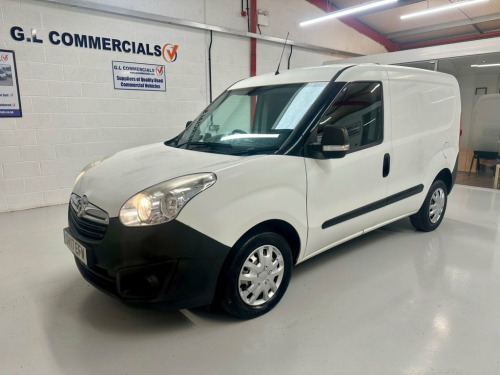 Vauxhall Combo  1.6 CDTi 2000 FWD L1 H1 * 18,931  AIR CON * LOW MI