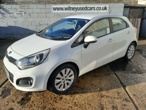 Kia Rio  1.3 2