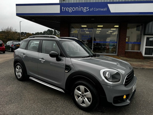 MINI Countryman  1.5 Cooper SUV 5dr Petrol Manual Euro 6 (s/s) (136