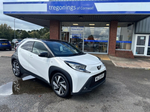 Toyota AYGO  1.0 VVT-i Edge Hatchback 5dr Petrol x-shift Euro 6