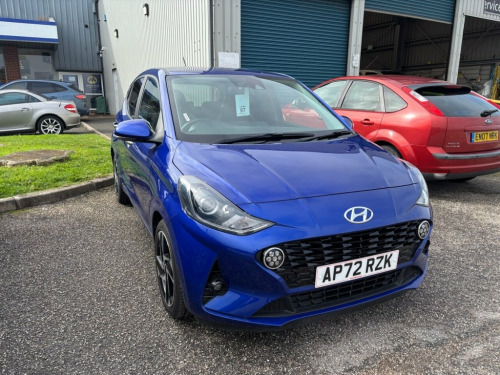 Hyundai i10  1.0 Premium Hatchback 5dr Petrol Manual Euro 6 (s/