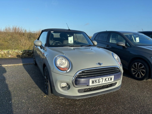 MINI Convertible  1.5 Cooper Convertible 2dr Petrol Manual Euro 6 (s