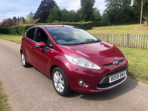 Ford Fiesta ZETEC 16V 5-Door