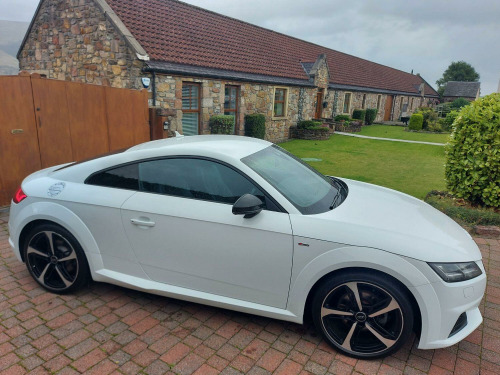 Audi TT  2.0 TFSI Black Edition