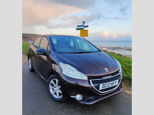 Peugeot 208  1.4 HDi Active Hatchback 5dr Diesel Manual Euro 5 (70 ps) 