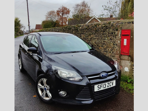 Ford Focus  1.6 TDCi Zetec Hatchback 5dr Diesel Manual Euro 5 (s/s) (115 ps)