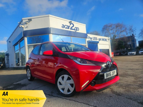 Toyota AYGO  1.0 VVT-i x-play Hatchback 5dr Petrol Manual Euro 