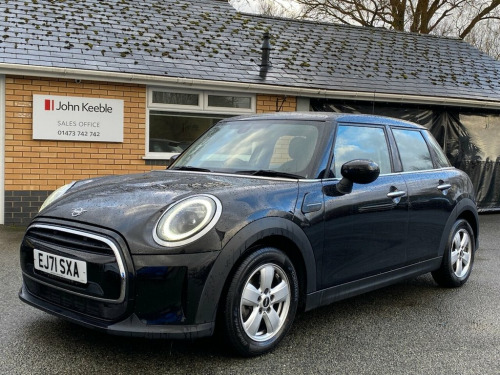 MINI Hatch  1.5 Cooper Classic Hatchback 5dr Petrol Steptronic